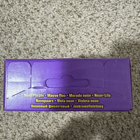 Kinetic Sand - Neon Purple - Picture 3 of 7